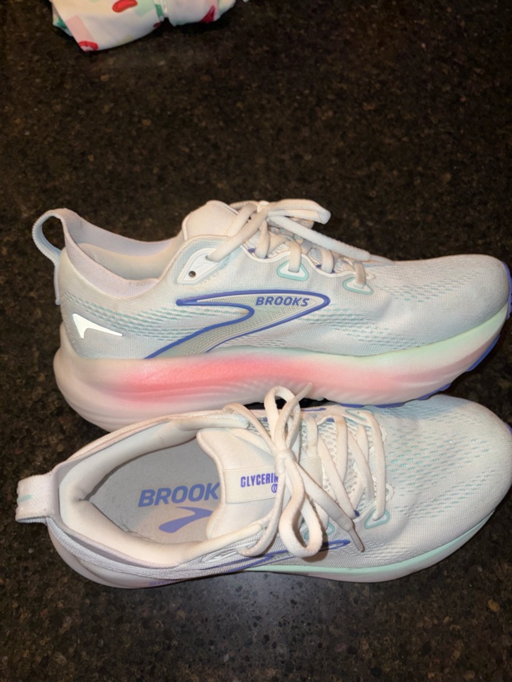 Brooks Glycerin 22